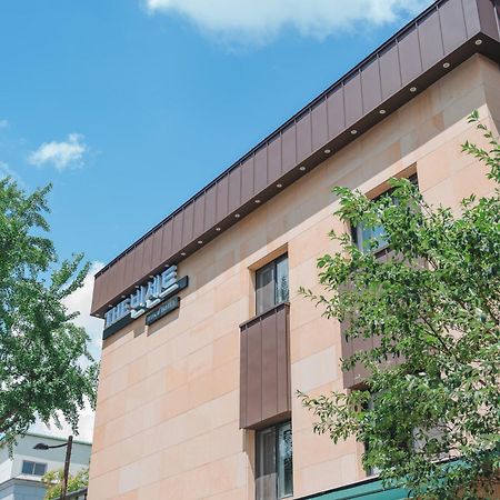 Jeonju Hotel The Vincent Екстериор снимка