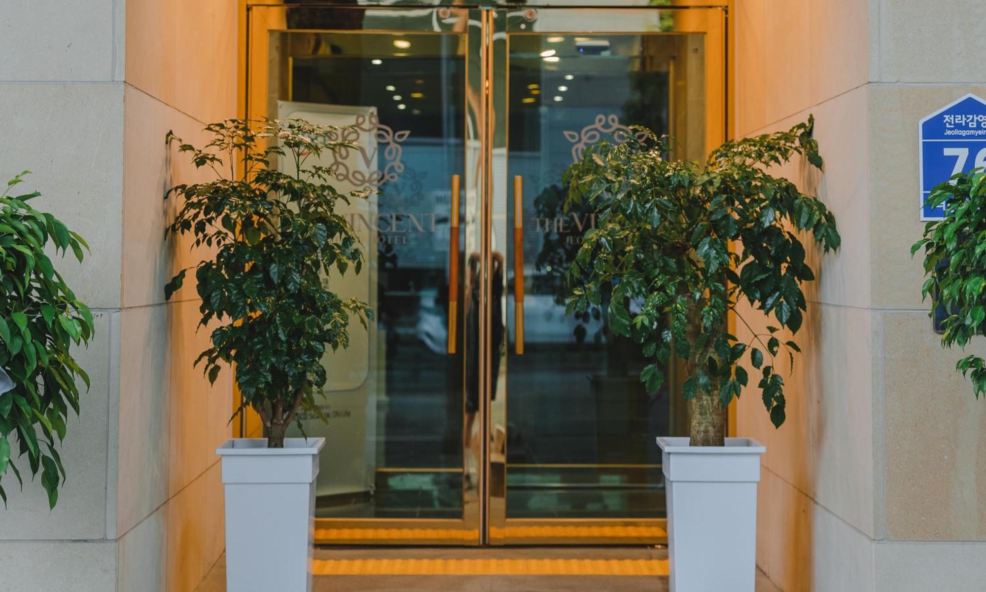 Jeonju Hotel The Vincent Екстериор снимка