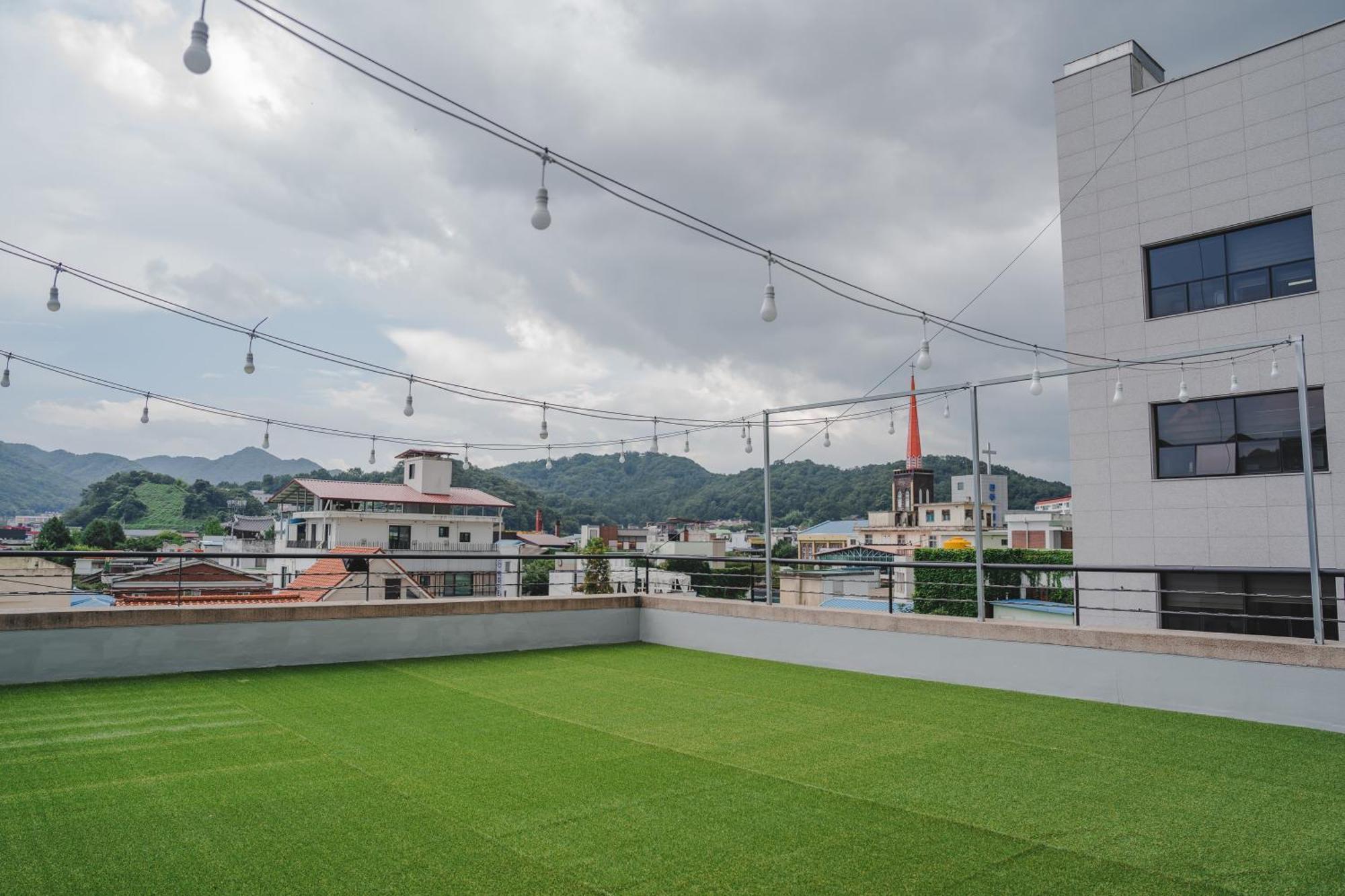 Jeonju Hotel The Vincent Екстериор снимка